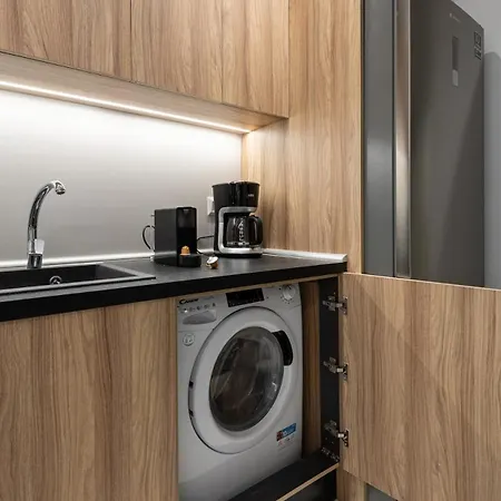 Contemporary Gem In The Heart Of Apartmán *