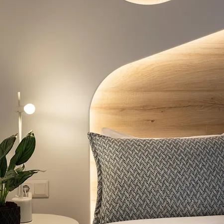 Contemporary Gem In The Heart Of Apartmán Soluň