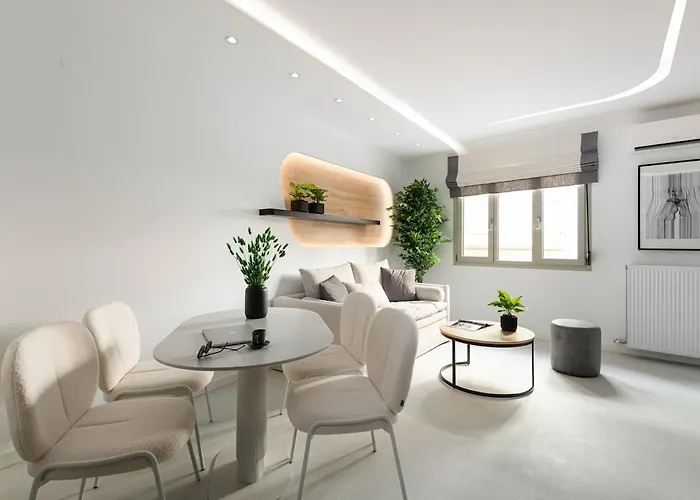 Contemporary Gem In The Heart Of Apartamento