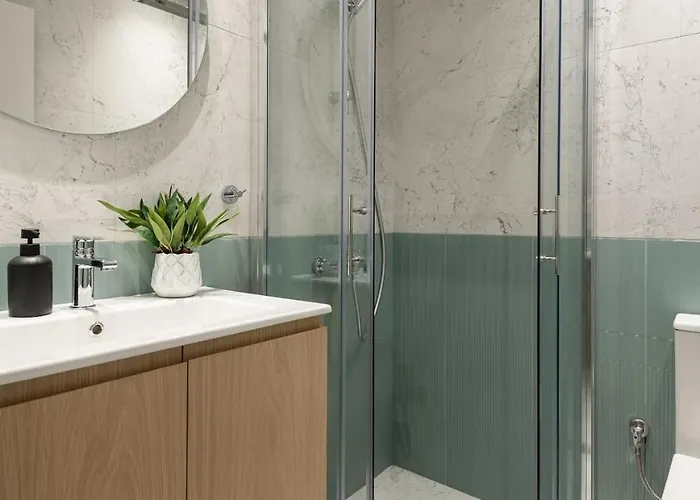 Contemporary Gem In The Heart Of *